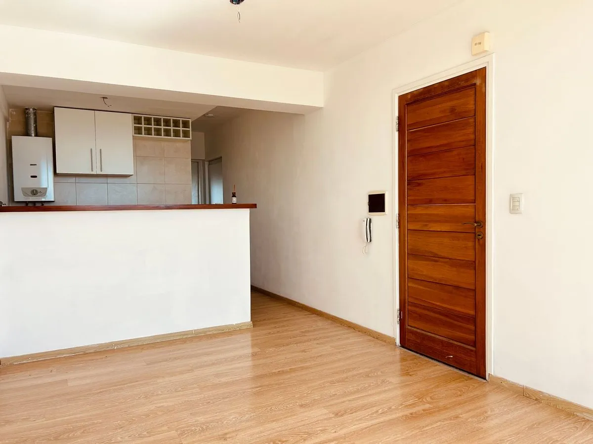 Departamento en Avenida Francia 200
