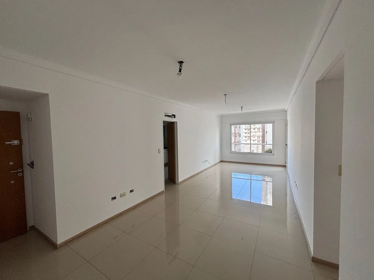 Departamento en Gral. Escalada 0