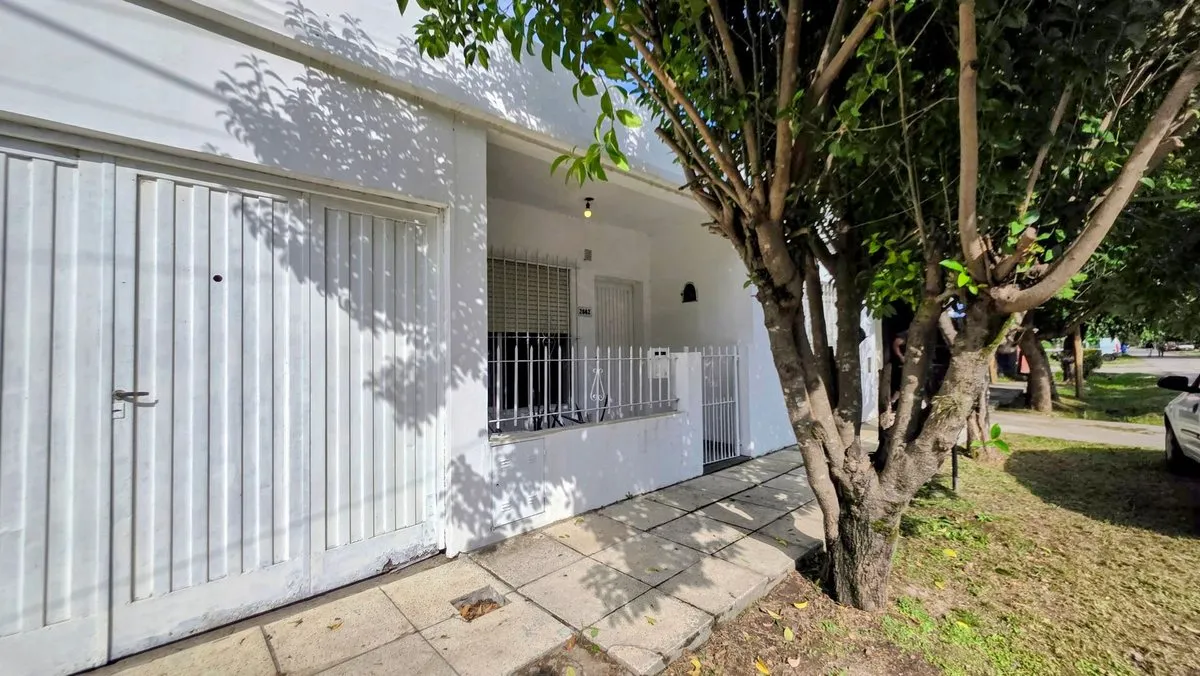 Casa en Azcuénaga 2600