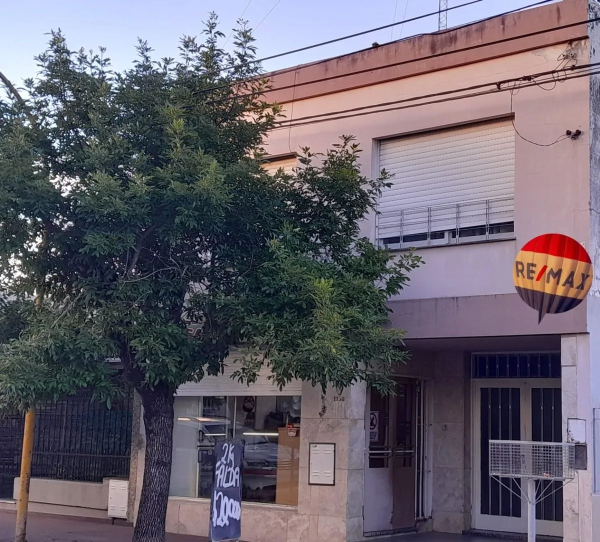 Casa en Dante Alighieri 1100