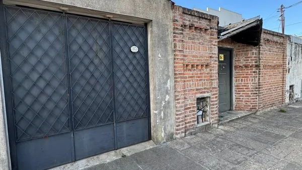Casa en Pasaje Boqueron 1800