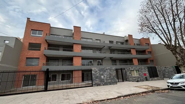 Departamento en Virgilio 900