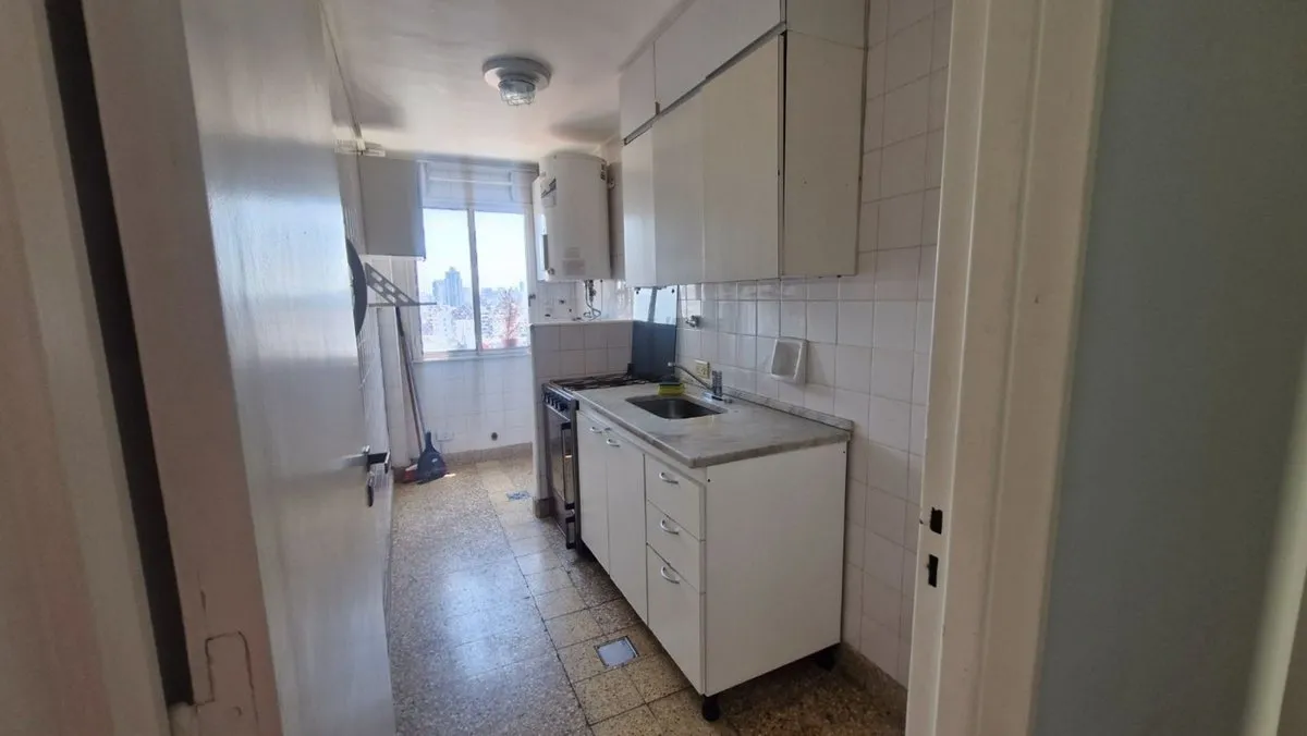 Departamento en Avenida Rivadavia 3200