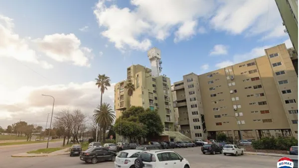 Departamento en Avenida Coronel Roca 3400