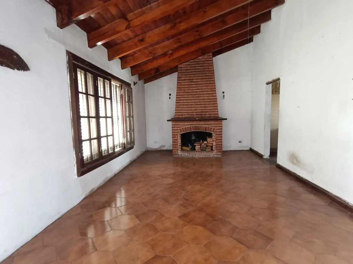 Casa en De los Inmigrantes 700