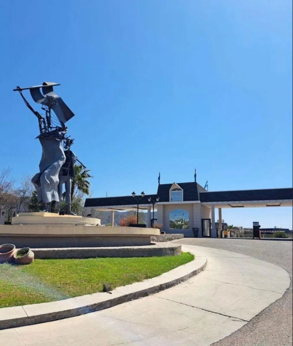 Lote en Regalado Olguín 900