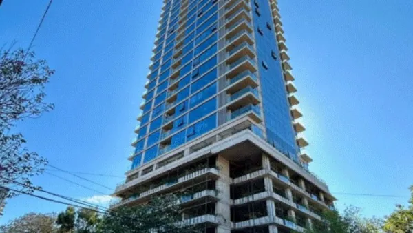 Departamento en Avenida Rivadavia 700