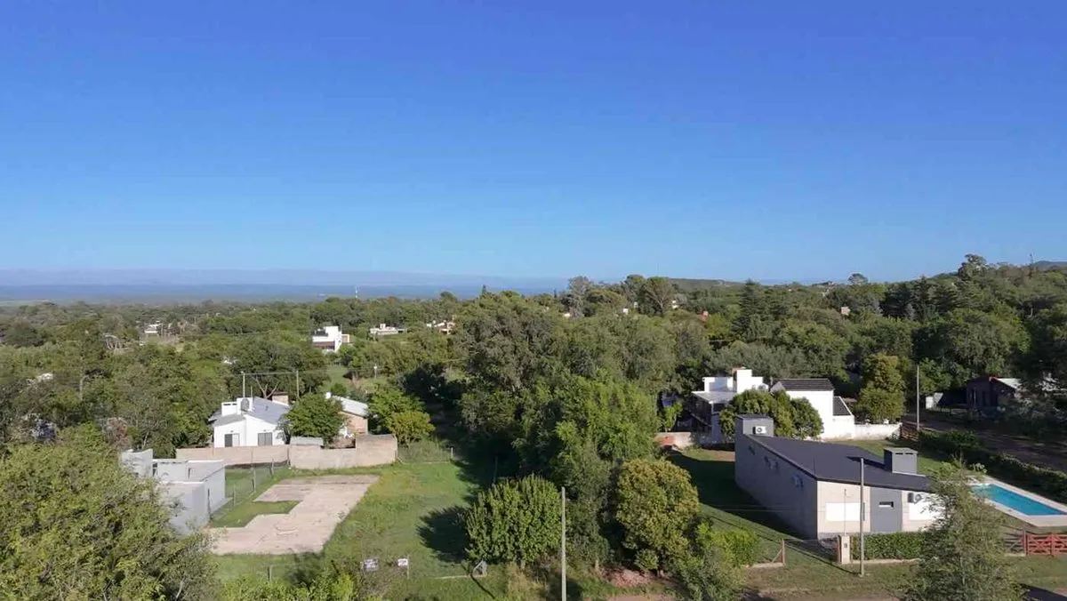 Lote en Dr Bernardo Houssay Entre Sarmiento y D.perón, Villa Rumipal S/N