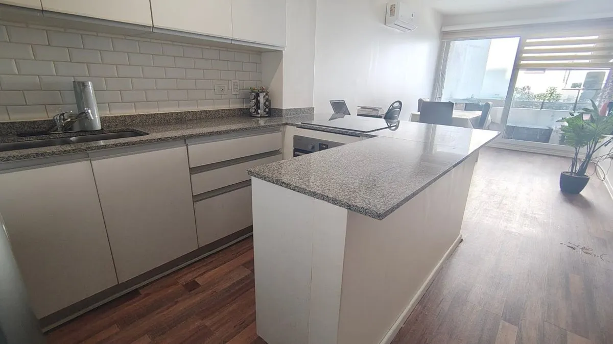 Departamento en Espinosa 2300