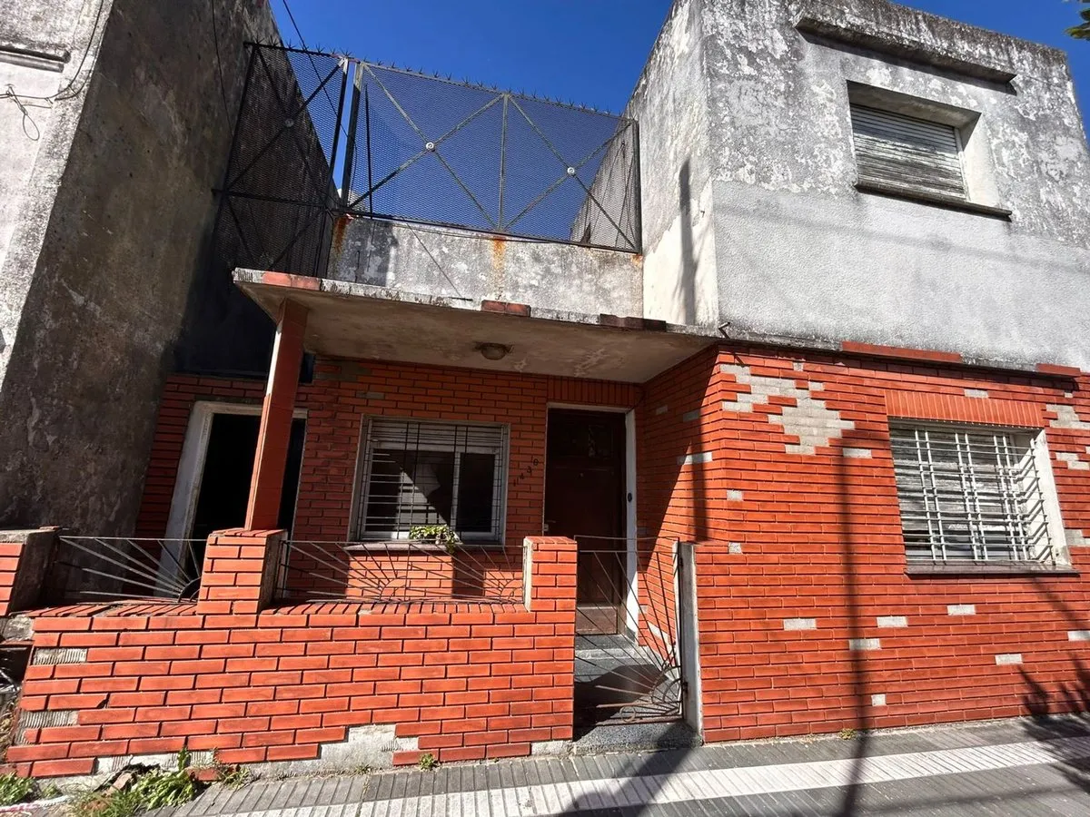 Casa en Coronel Burela 1400