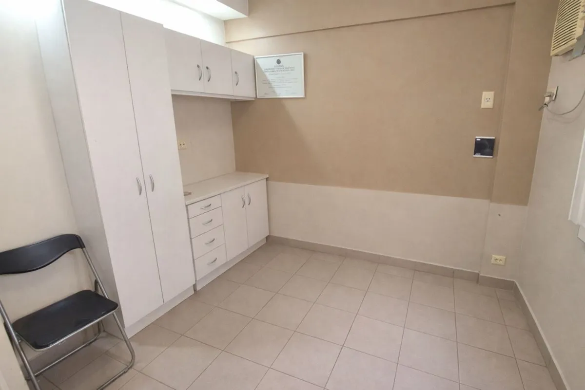Local Comercial en Avenida Gaona 4000