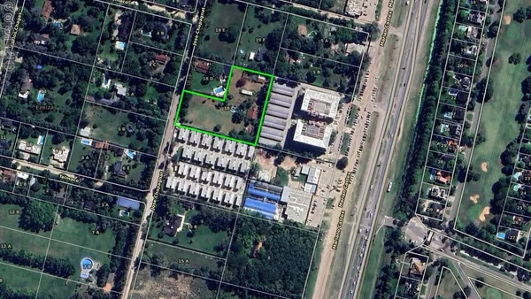 Lote en Champagnat 3500