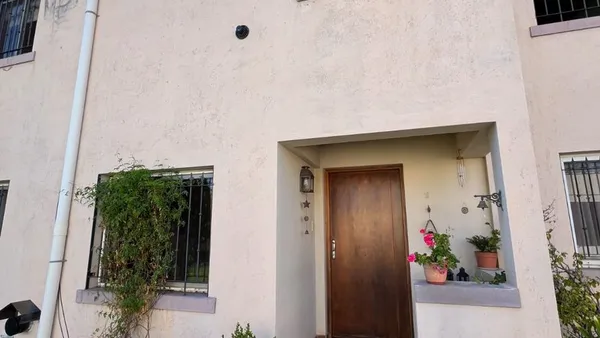 Departamento en Vélez Sársfield 1000