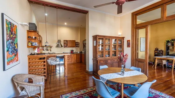Departamento en Avenida Caseros 400