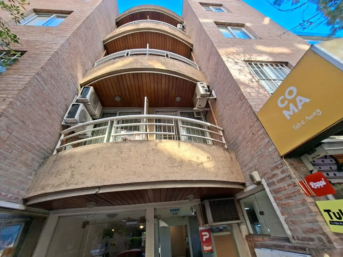 Departamento en Obispo Trejo 1100