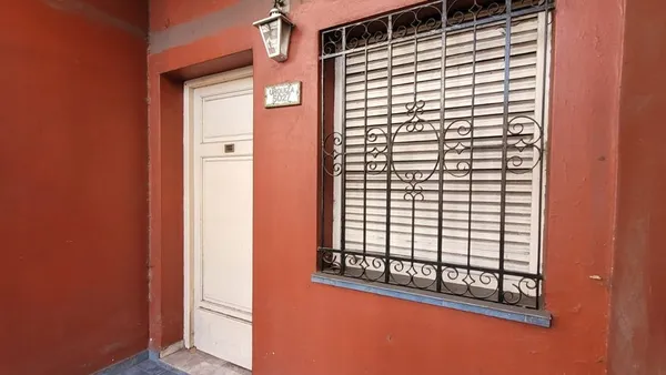P H en Justo José de Urquiza 5000