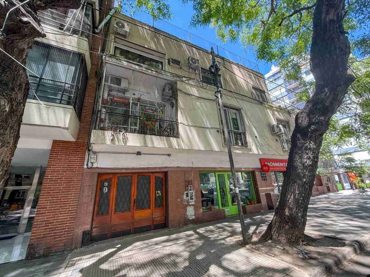 P H en Avenida Pedro Goyena 1500