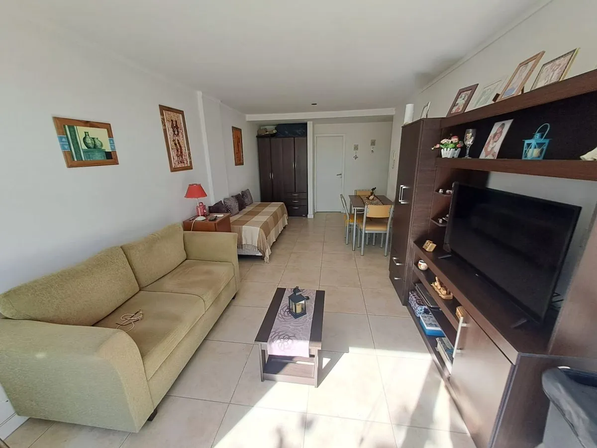 Departamento en Av. Colón 4000