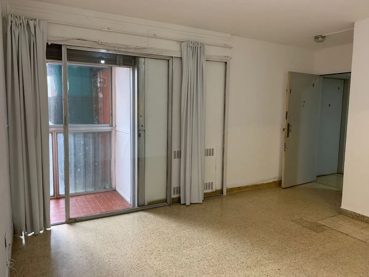 Departamento en Matheu 1700