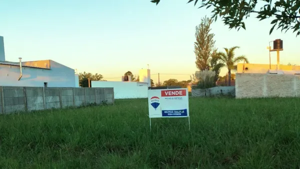 Lote en Quintas de Plaza 5700