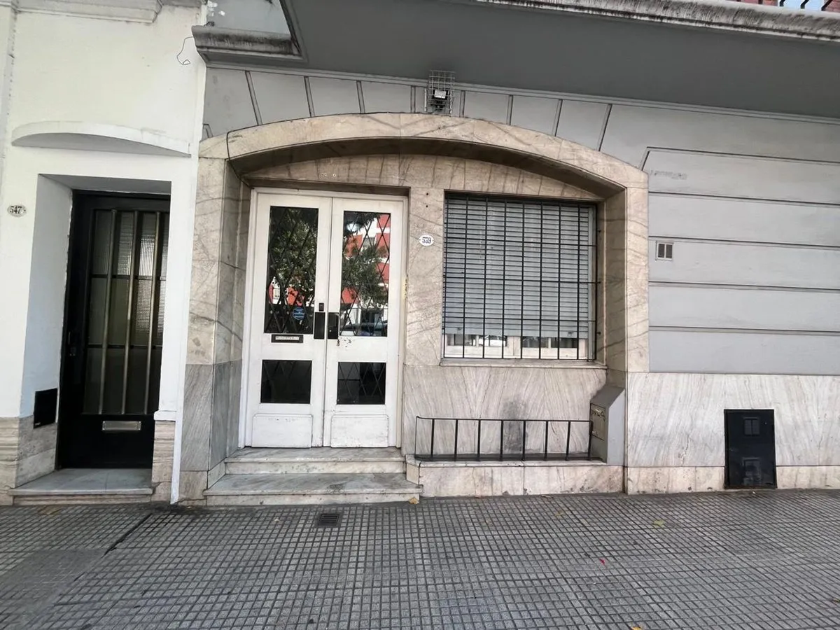 Departamento en Avenida Juan Bautista Alberdi 500