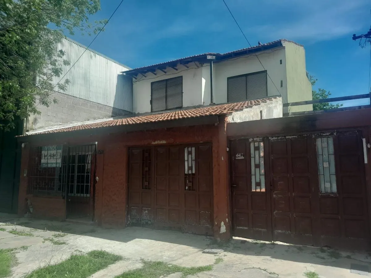P H en Ezequiel Paz 600