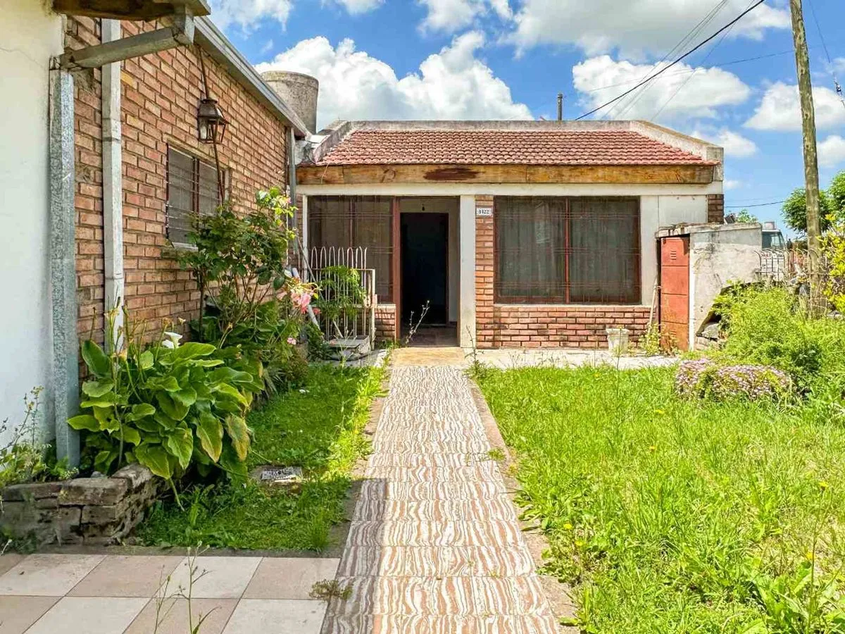 Casa en Calle 66 y 163 Bis 0