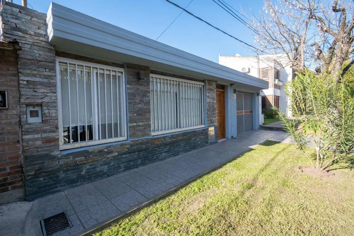 Casa en José Quintana 2300