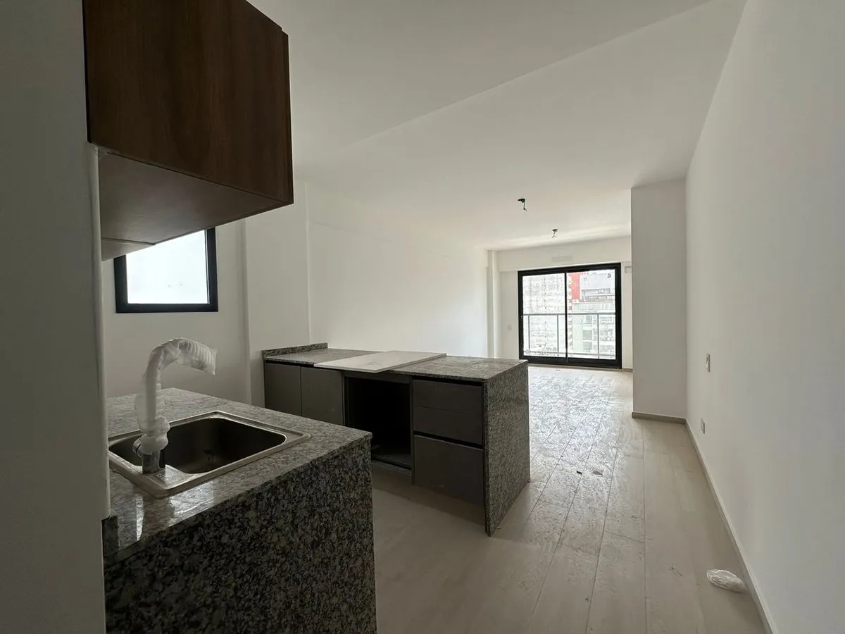 Departamento en Avenida Raúl Scalabrini Ortiz 300