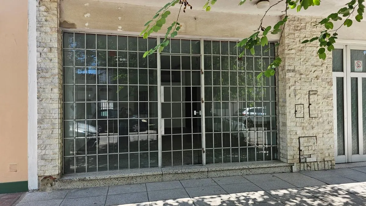 Local Comercial en Avellaneda 3200