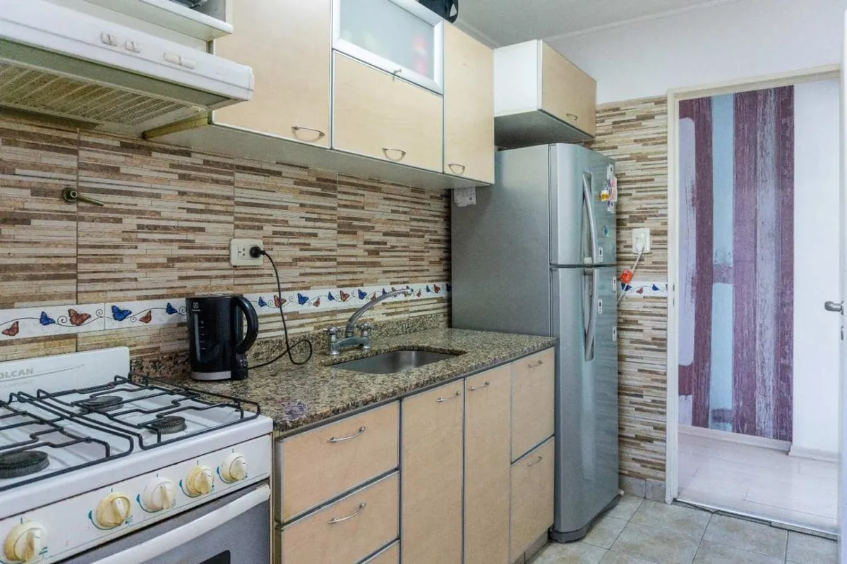 Departamento en Castro Barros 500