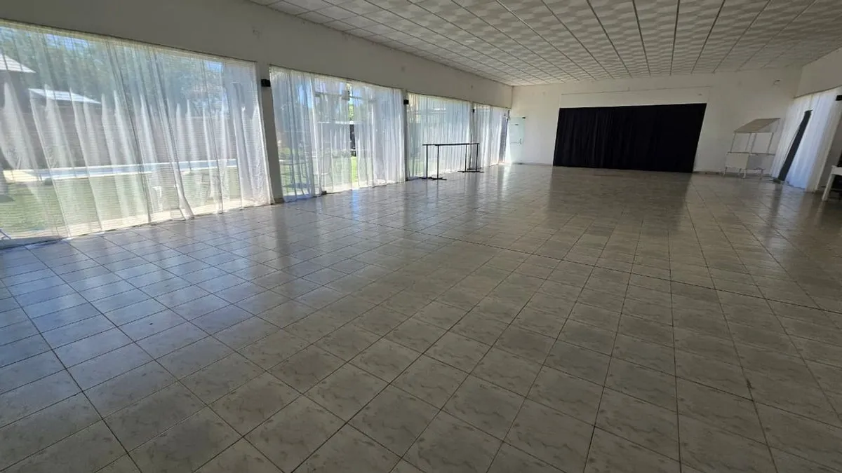 Local Comercial en Sáenz Peña 1000