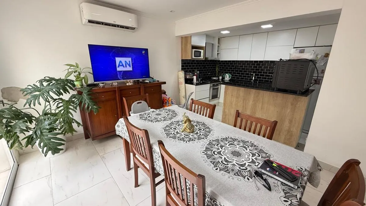 Casa en Laprida 5500