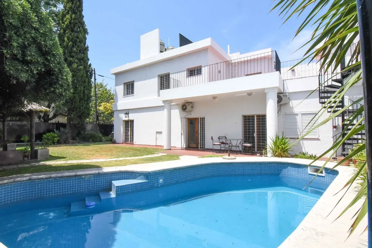 Casa en Intendente Alfaro 400