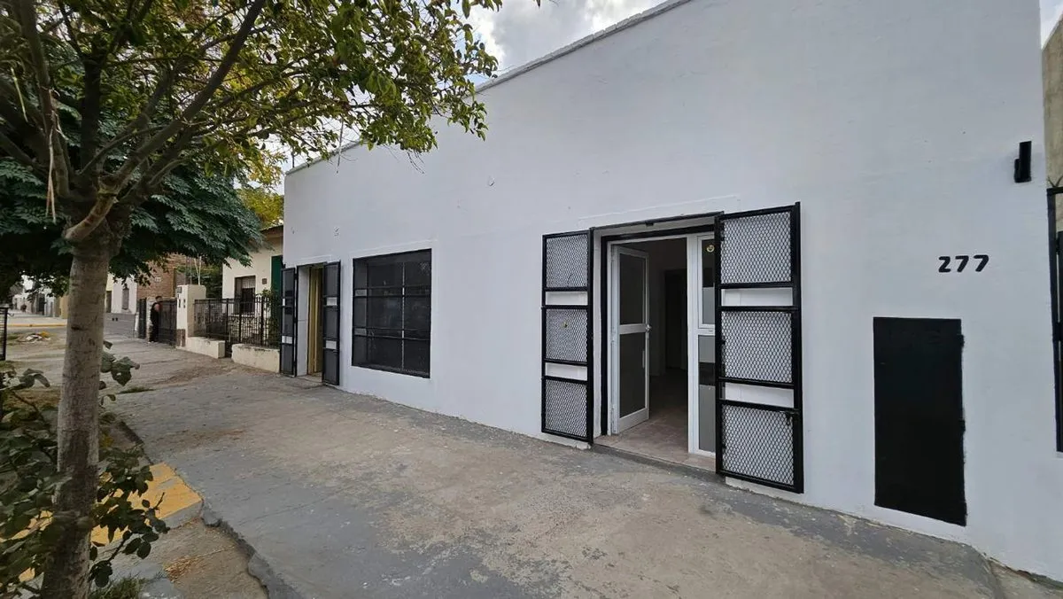 Local Comercial en Perito Moreno 200