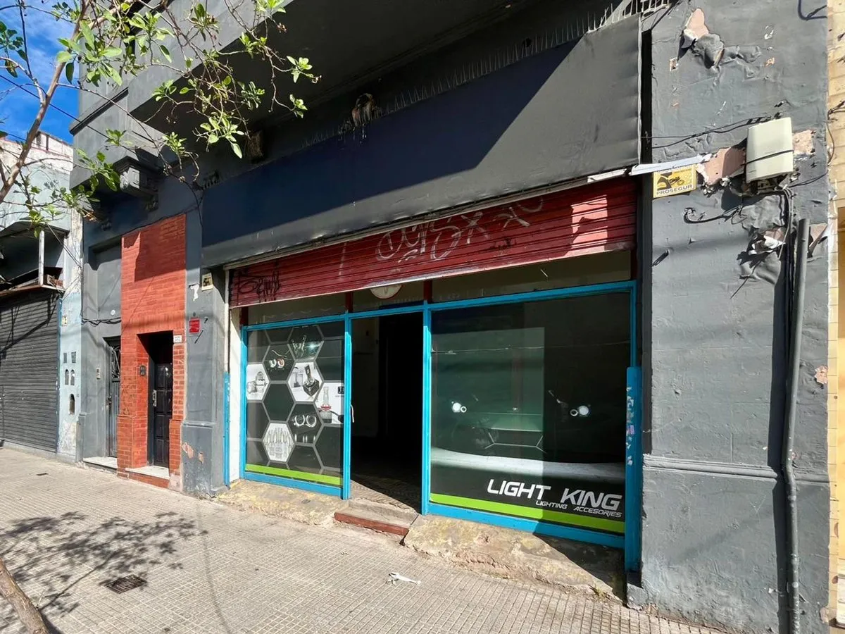 Local Comercial en Avenida Warnes 600