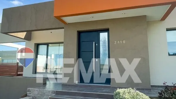 Casa en Calle Punta Atlas 2400