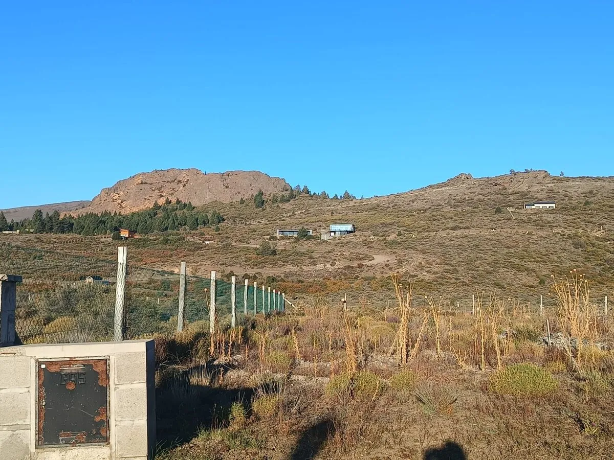 Lote en Avenida Limay 730 600