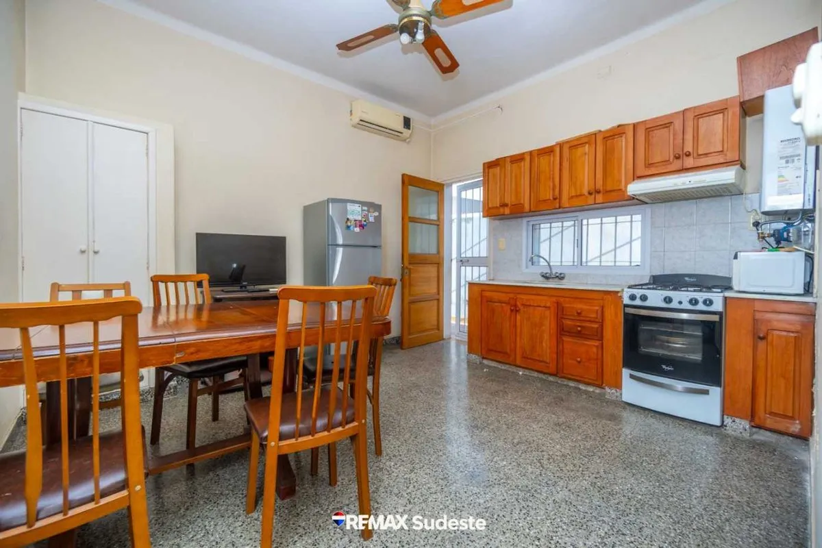 Casa en Malvinas 400