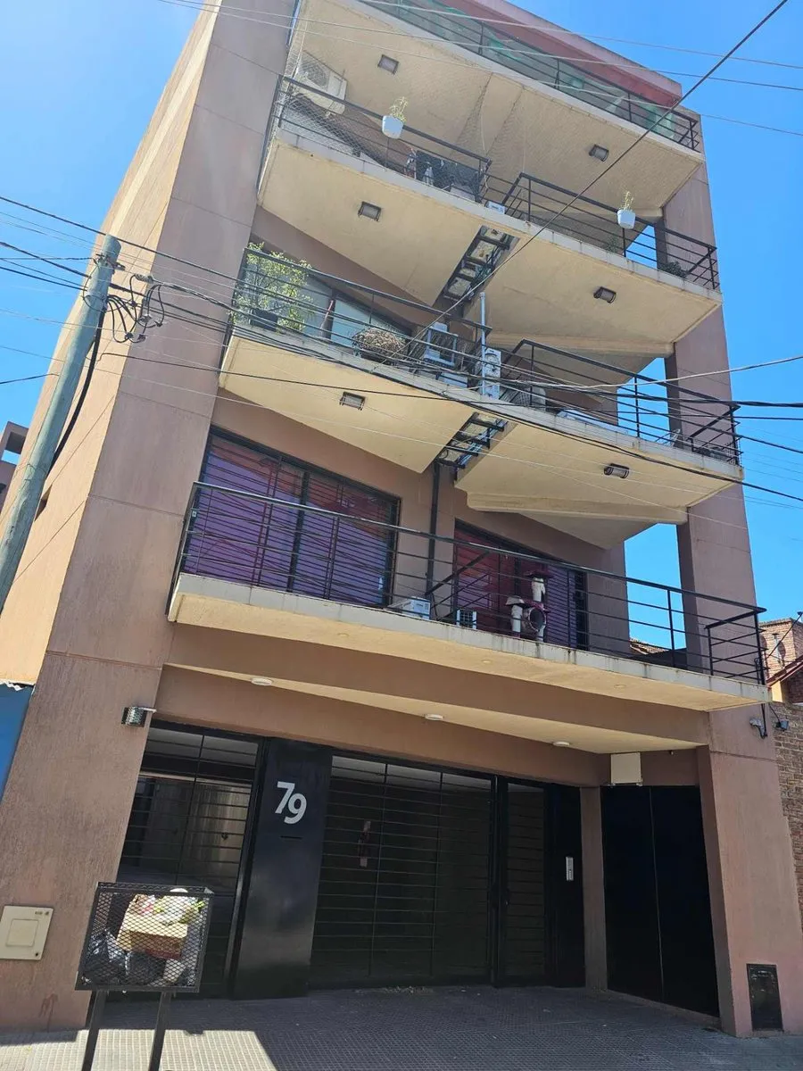 Departamento en Güemes 0