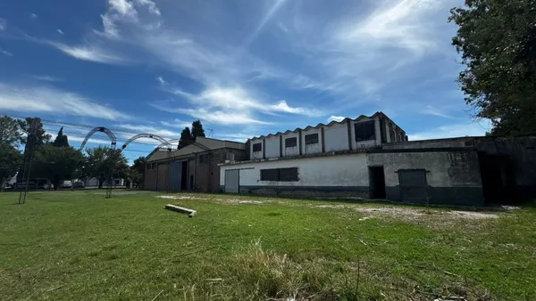 Galpon en Santiago Giubergia 2600