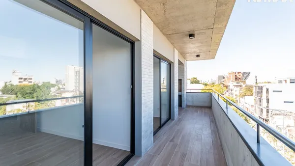 Departamento en Charlone 1600