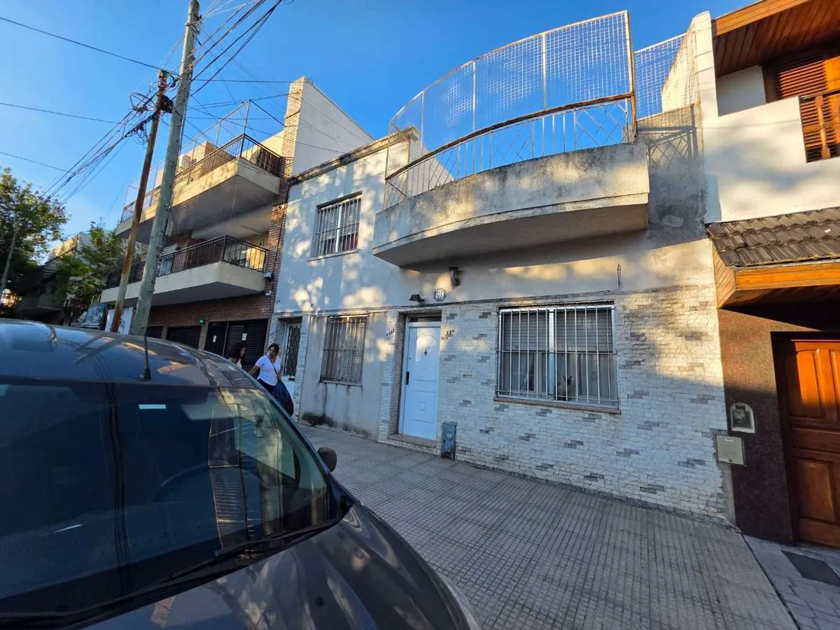 P H en Bernaldes 1200