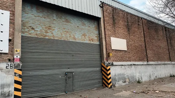Industria en Perdriel 1100