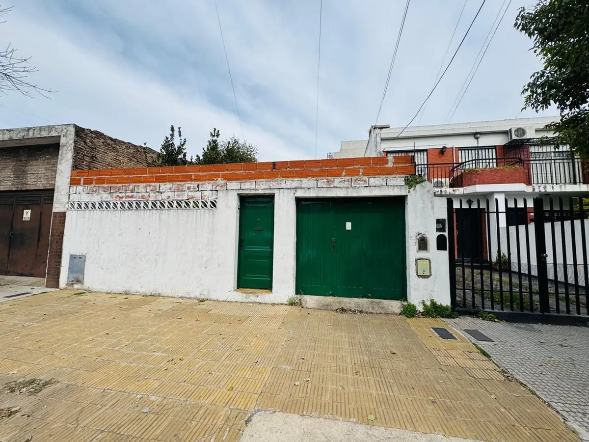 Lote en Bermúdez 1000
