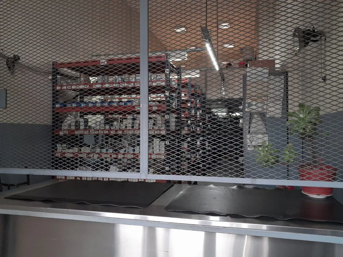 Local Comercial en Solís 1200