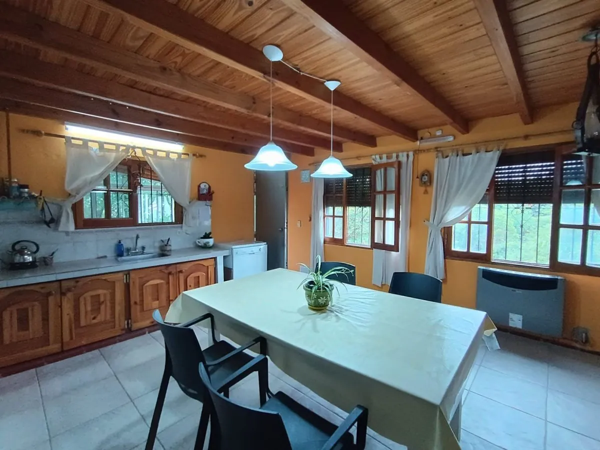 Casa en Av los Incas 0