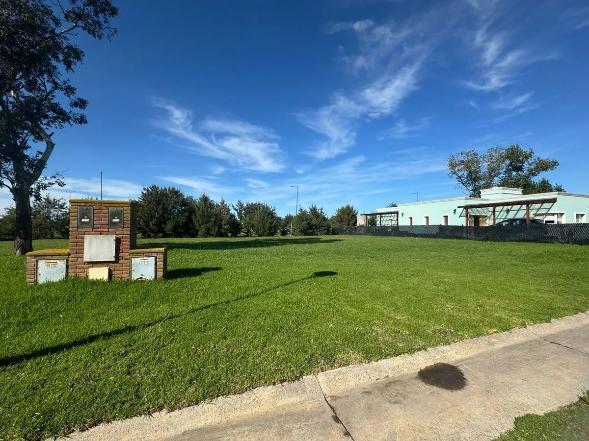 Lote en Los Laureles S/N