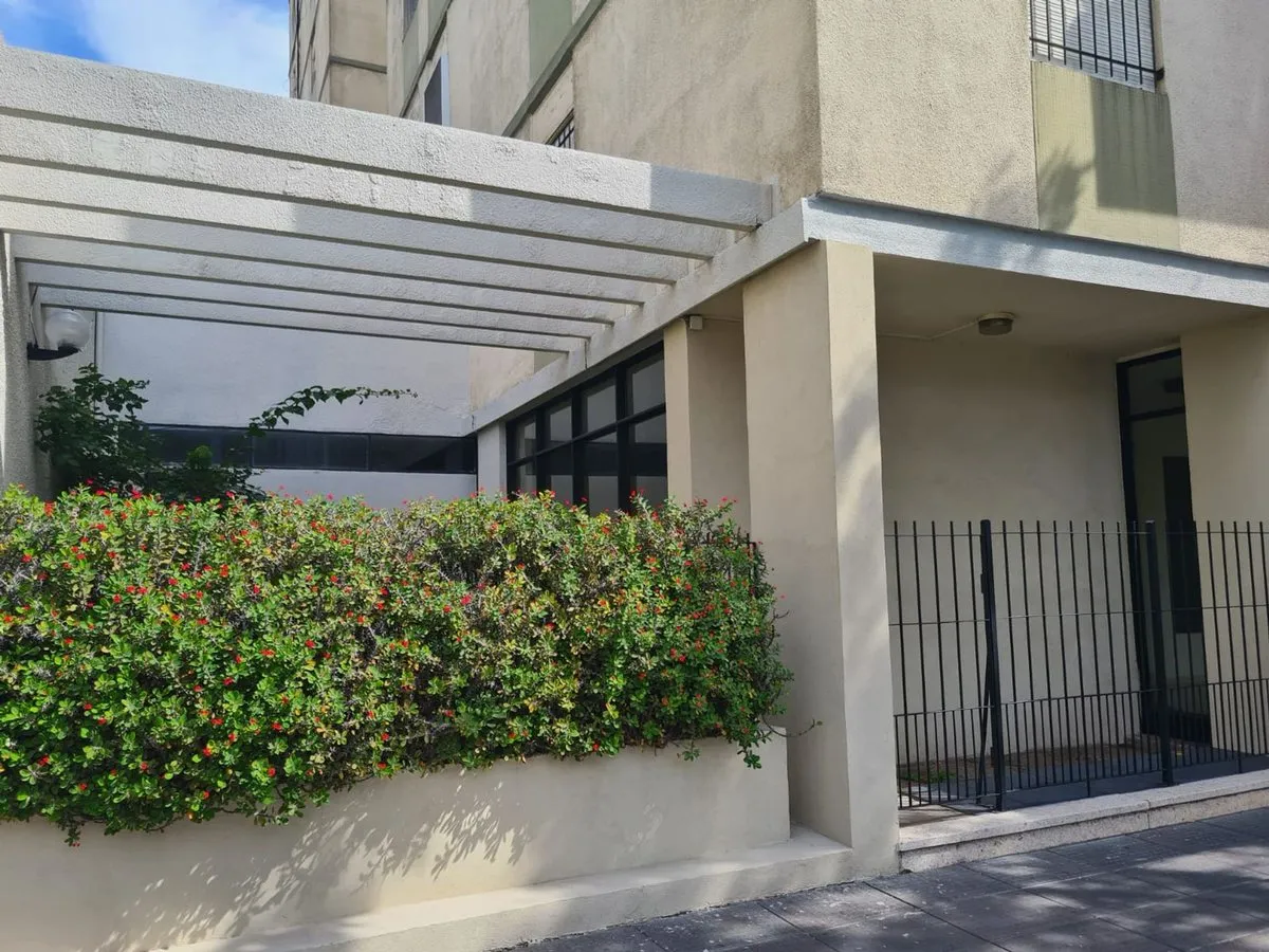 Departamento en Avenida Escalada 1000