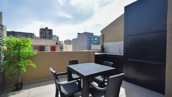 Departamento en Las Heras 2500